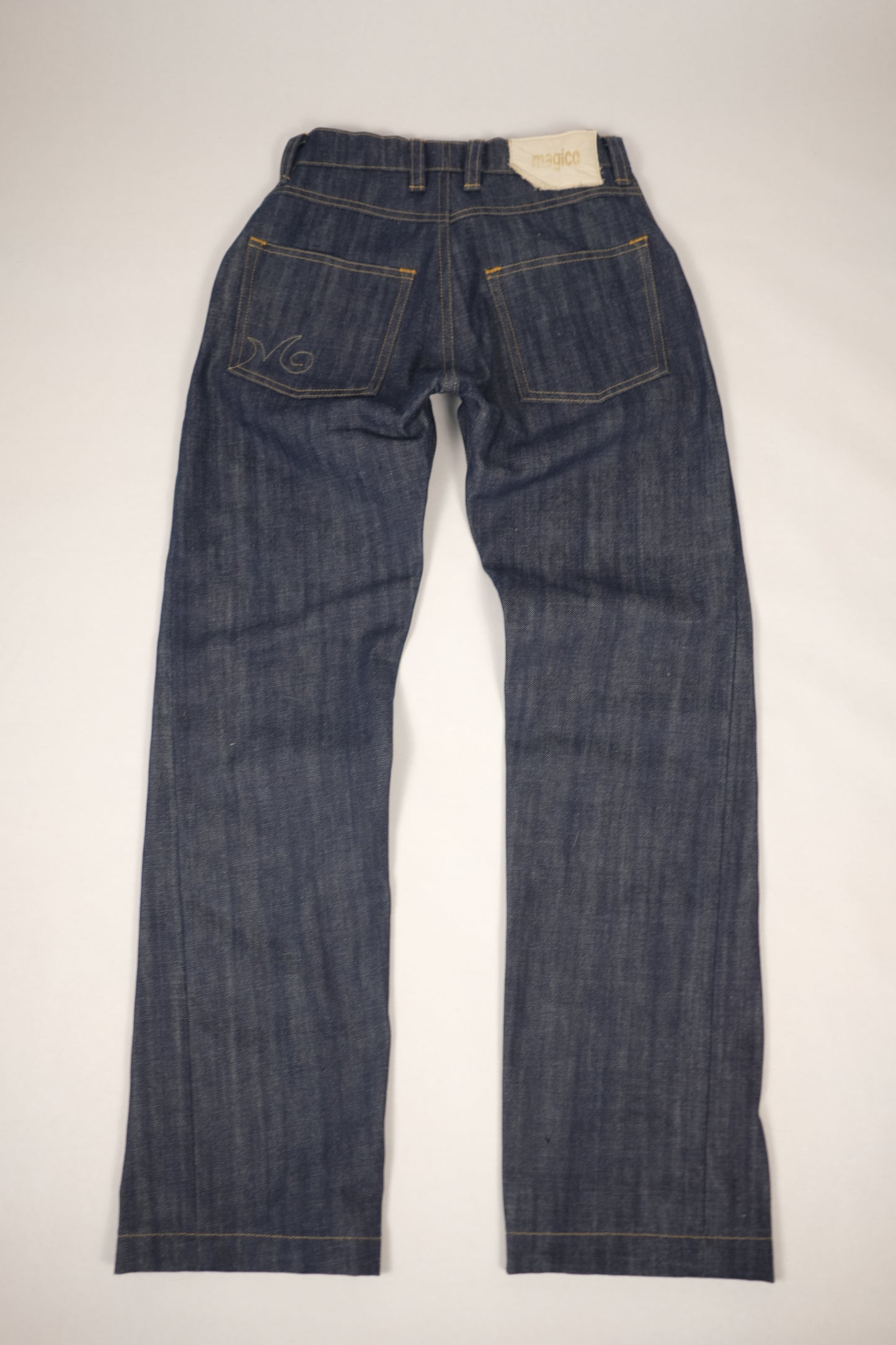 Selvedge zipper denim