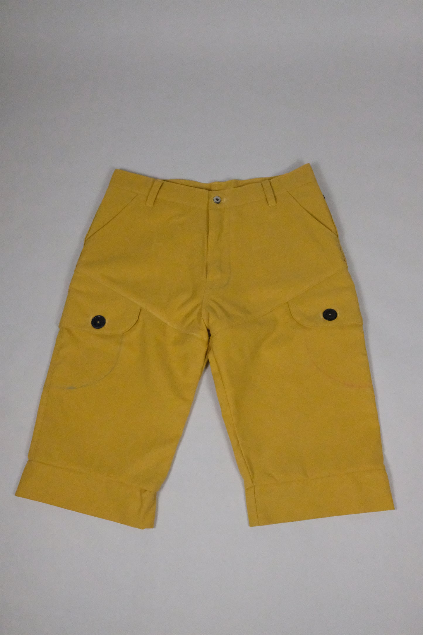 Yellow Button Shorts 35 x 15